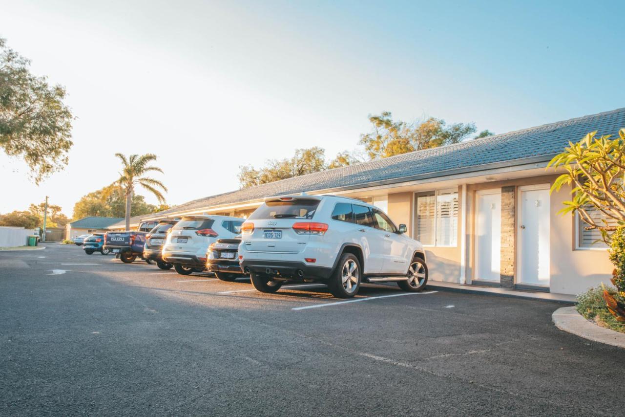 Gale Street Motel & Villas Busselton Exterior photo